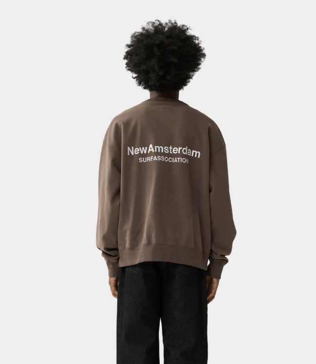 New Amsterdam logo crewneck falcon/white