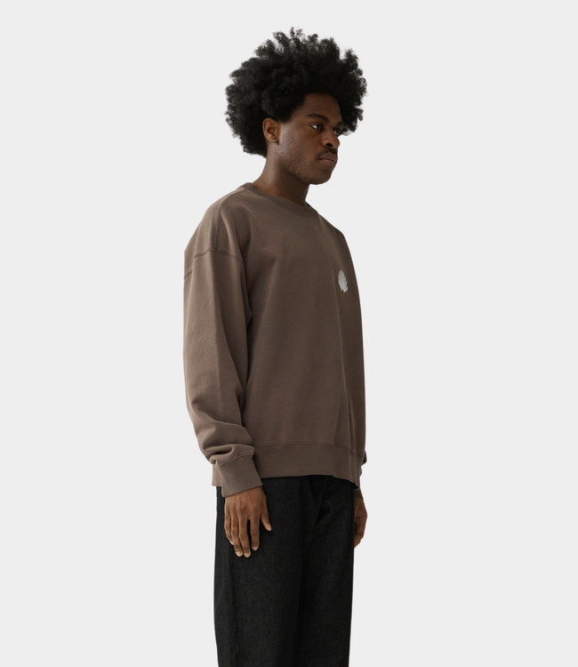 New Amsterdam logo crewneck falcon/white