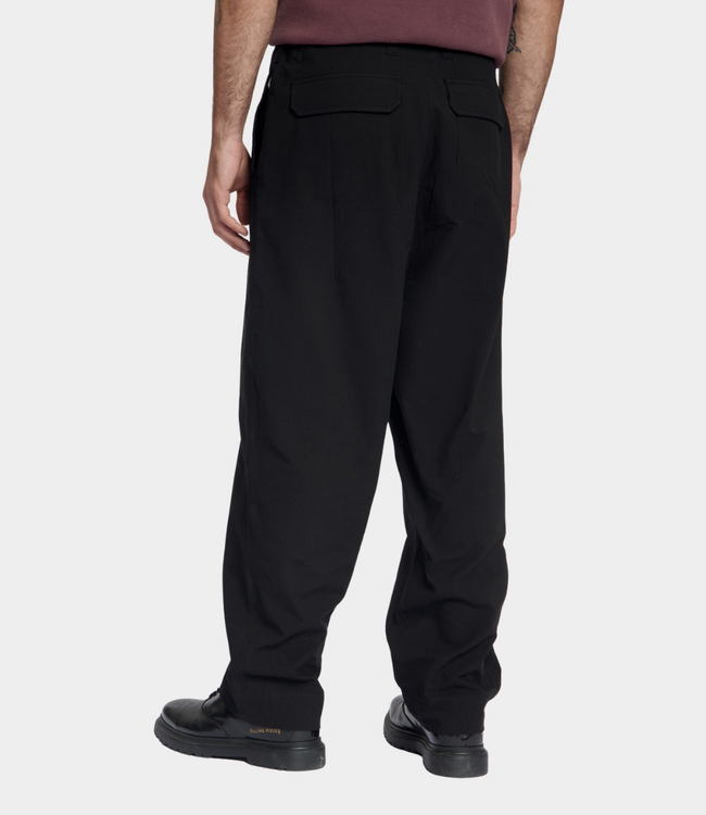 Law of the Sea harbor ripstop crinkle cotton chino black