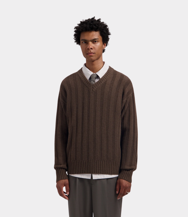Olaf Olaf RIBBED KNITTED V-NECK CHOCOLATECHIP M260708-CHOCOLATECHIP
