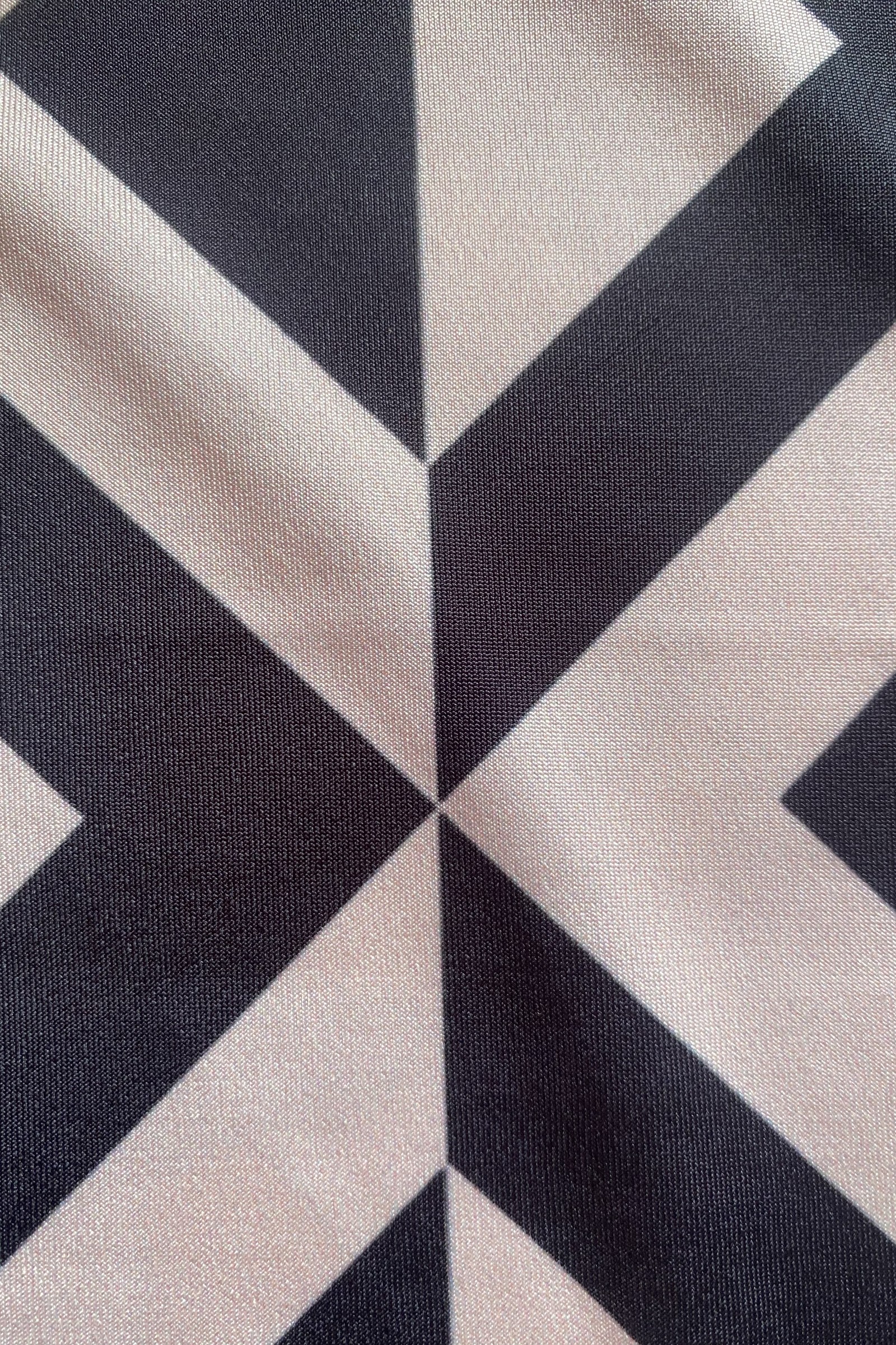 Eroke - Shirt MG1548