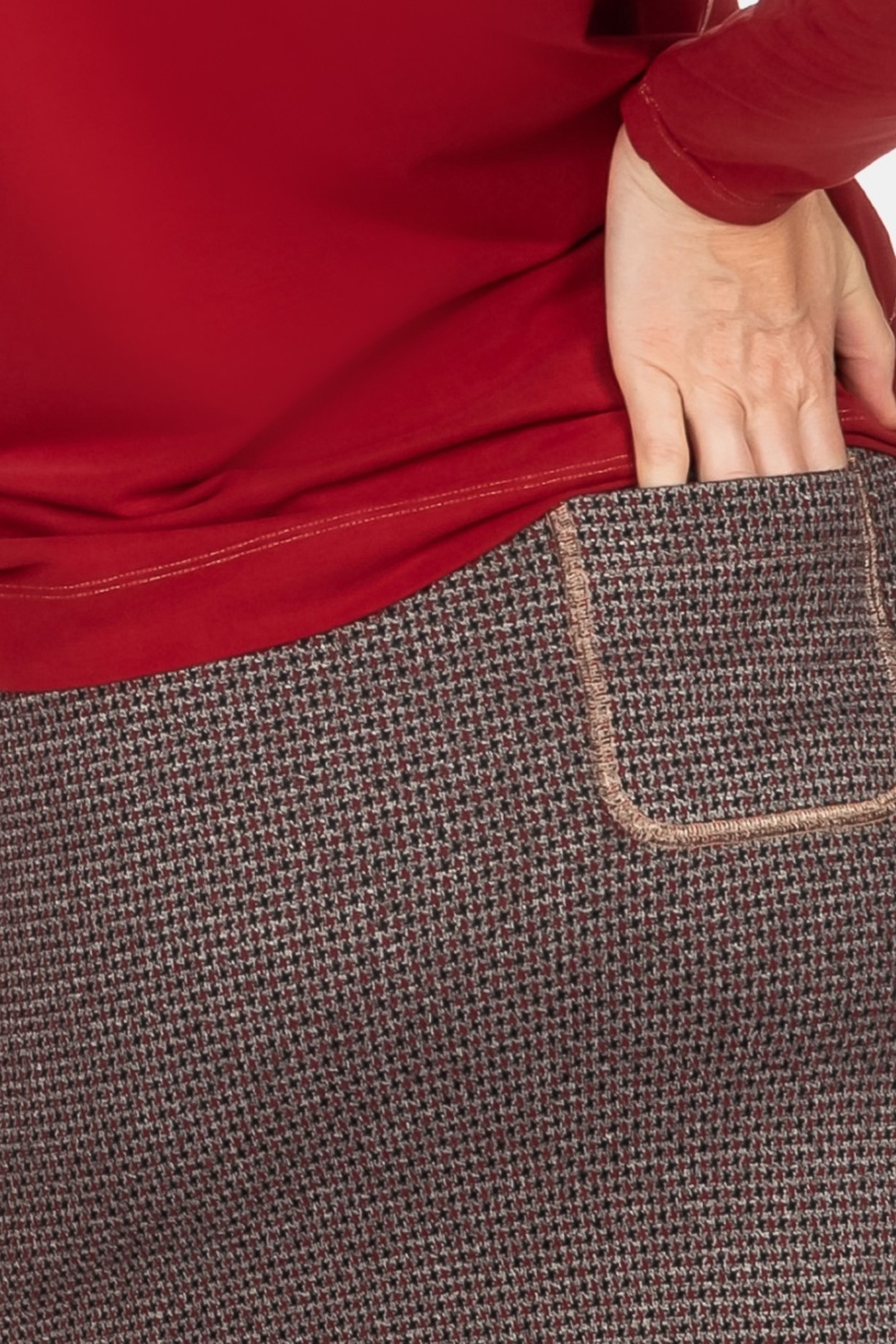 icke, BERLIN - Reversible Skirt Crowned Crane