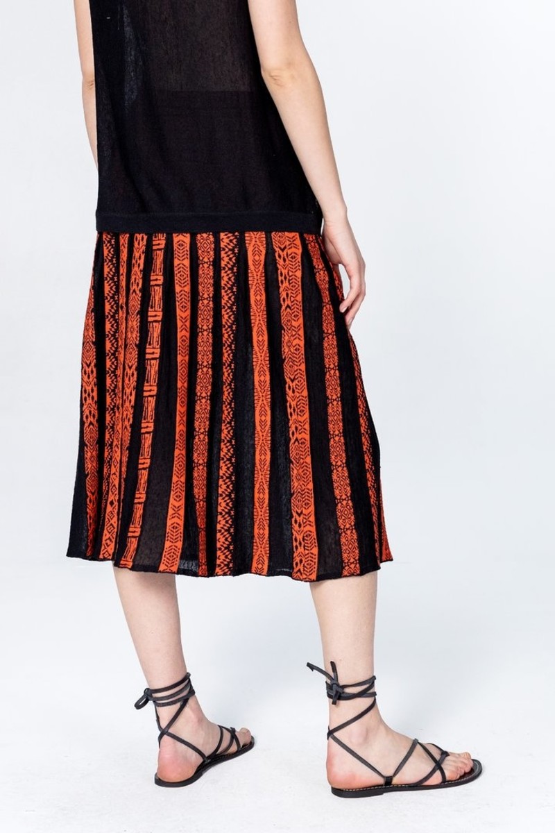IVKO Outlet - Skirt with Pleats Black