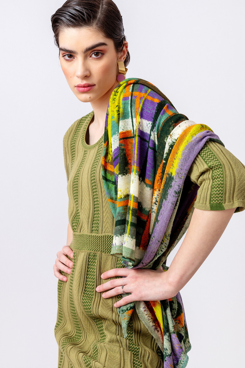 IVKO - Printed Shawl Tartan Motif Pastel Green