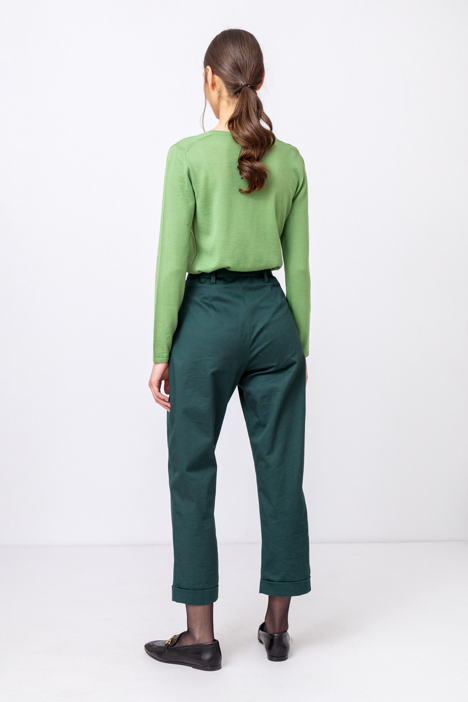 IVKO  Woman IVKO Outlet - Solid Pullover V-Neck Green