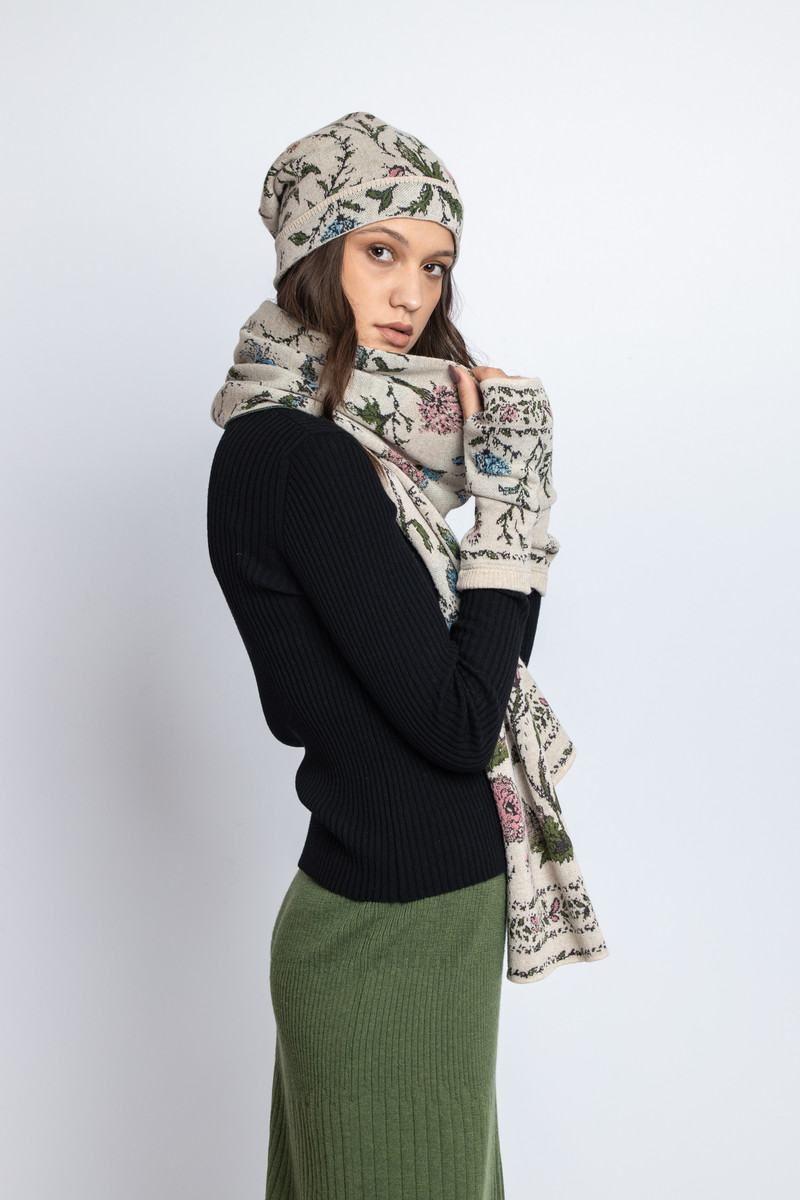 IVKO - Scarf Floral Pattern Off-White
