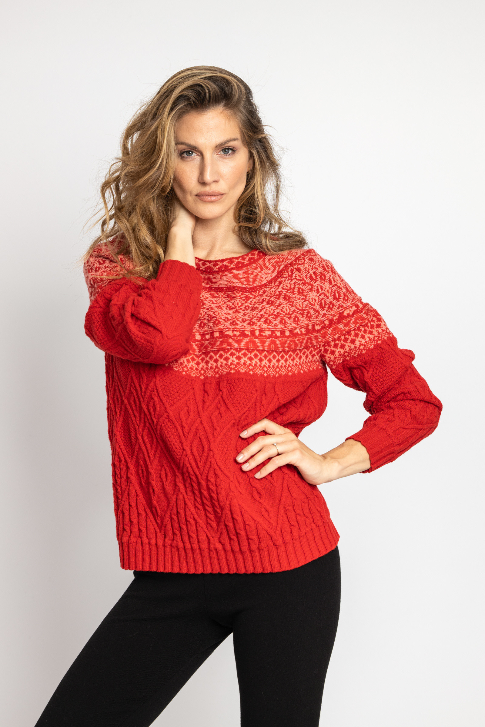 IVKO  Woman IVKO - O-Neck Pullover Artistic Pattern Red