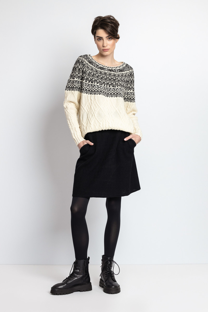 IVKO - O-Neck Pullover Artistic Pattern Off-White