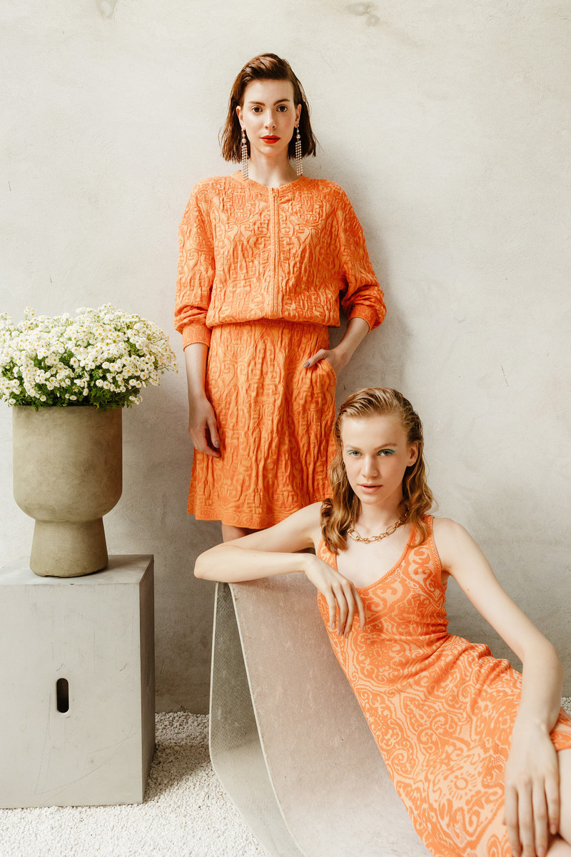 IVKO - Jacquard Jacket Filigree Pattern with Zip Peach