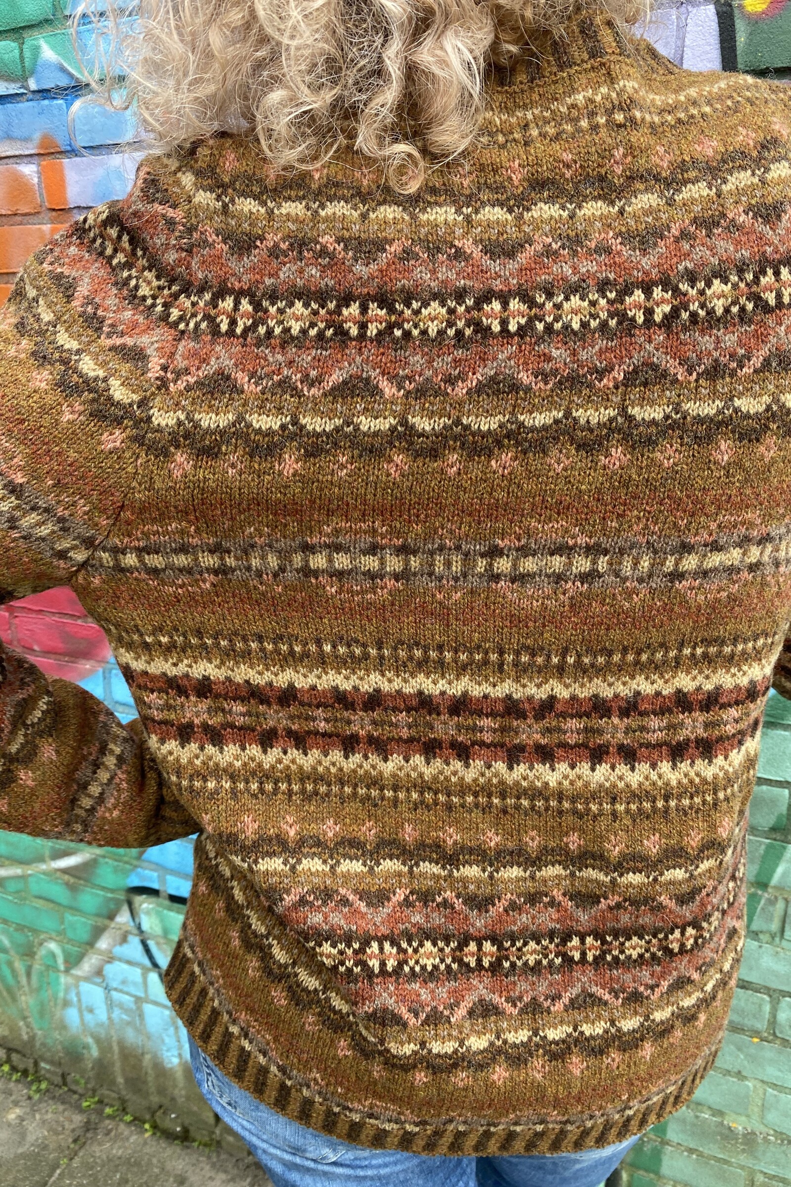 Eribé Eribé - Westray Cardigan Chestnut