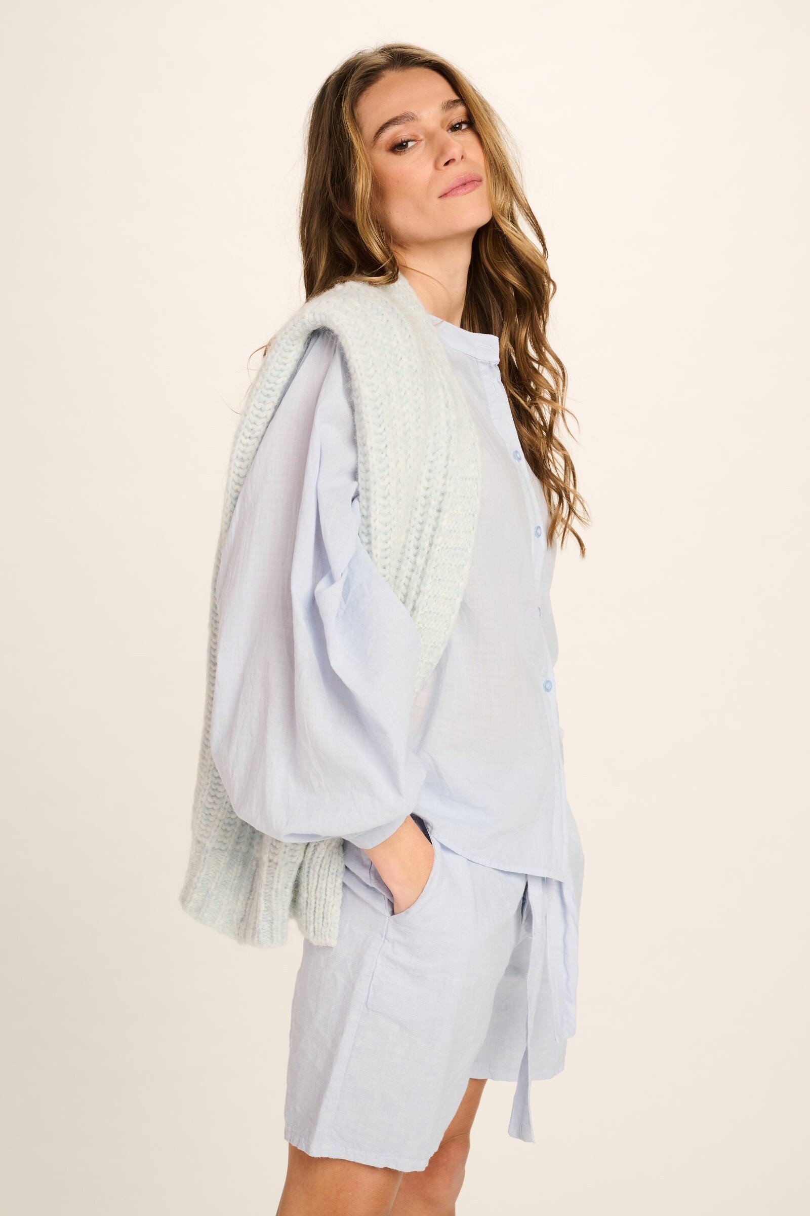Les Tricots d'O Les Tricots d'O - Stella Alpaca Sleeveless Cardigan Pale Blue