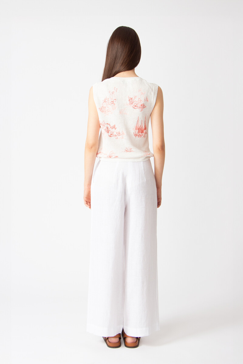 IVKO - Sleeveless Pullover with Embroidery Garden Nostalgic Pattern Coral