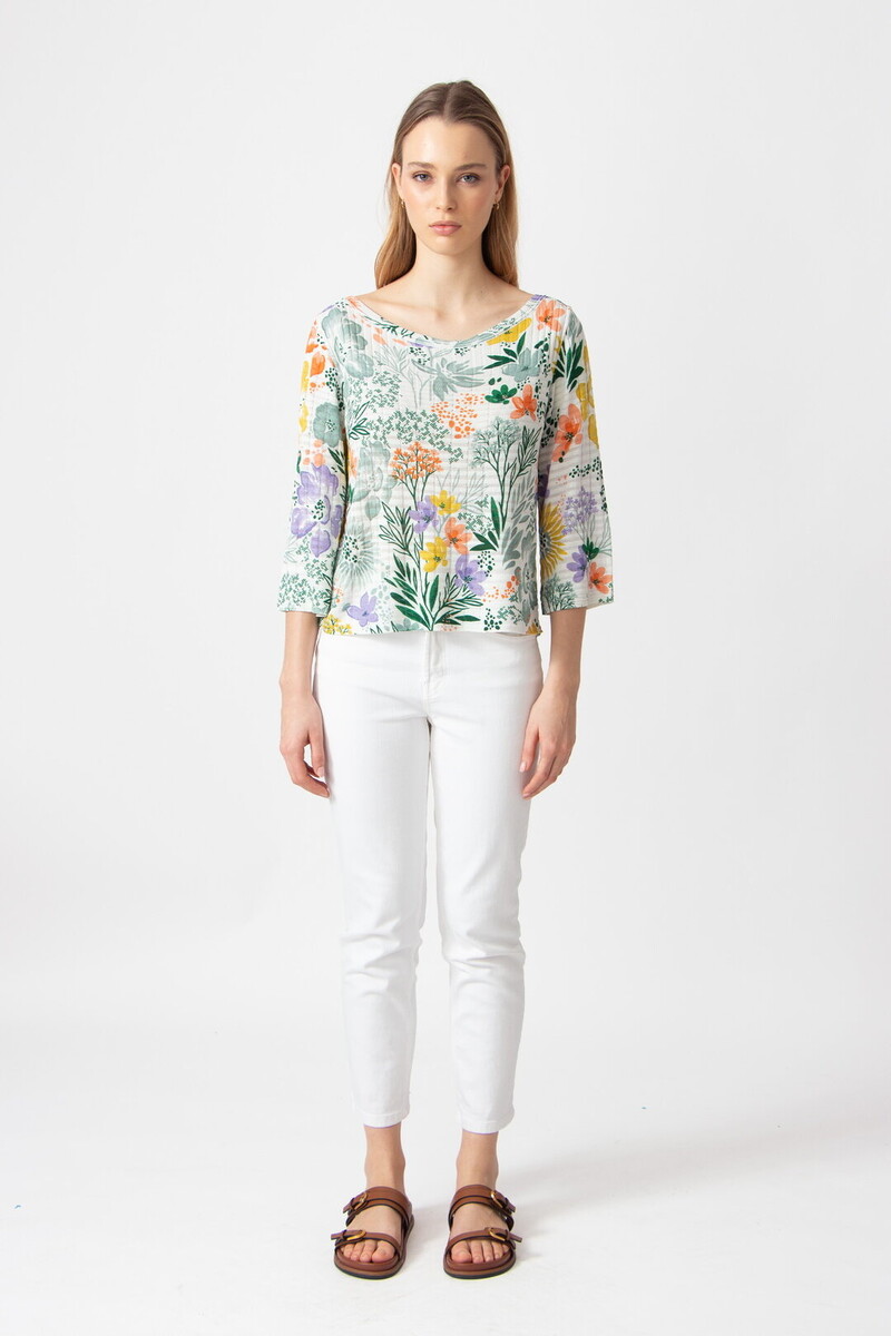 IVKO - Boat Neck Pullover Floral Print White