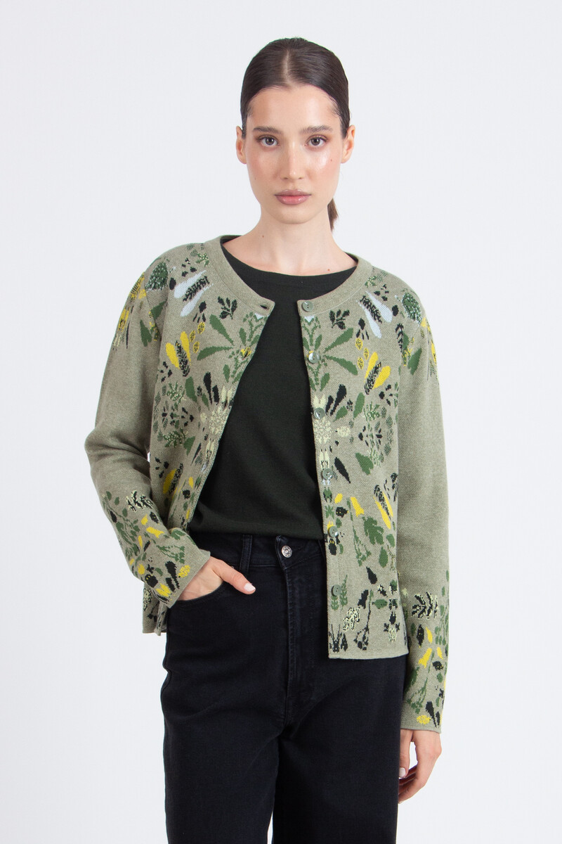 IVKO - O-Neck Cardigan Plantopia Pattern Salvia | Damen Cardigan Salbeigrün Baumwolle