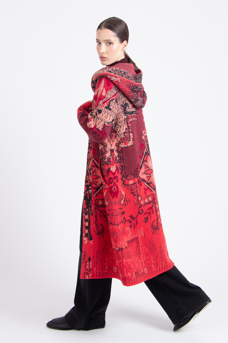 IVKO - Jacquard Coat with Hoodie Kilim Pattern Coral | Damen Wollmantel Rot mit Kapuze