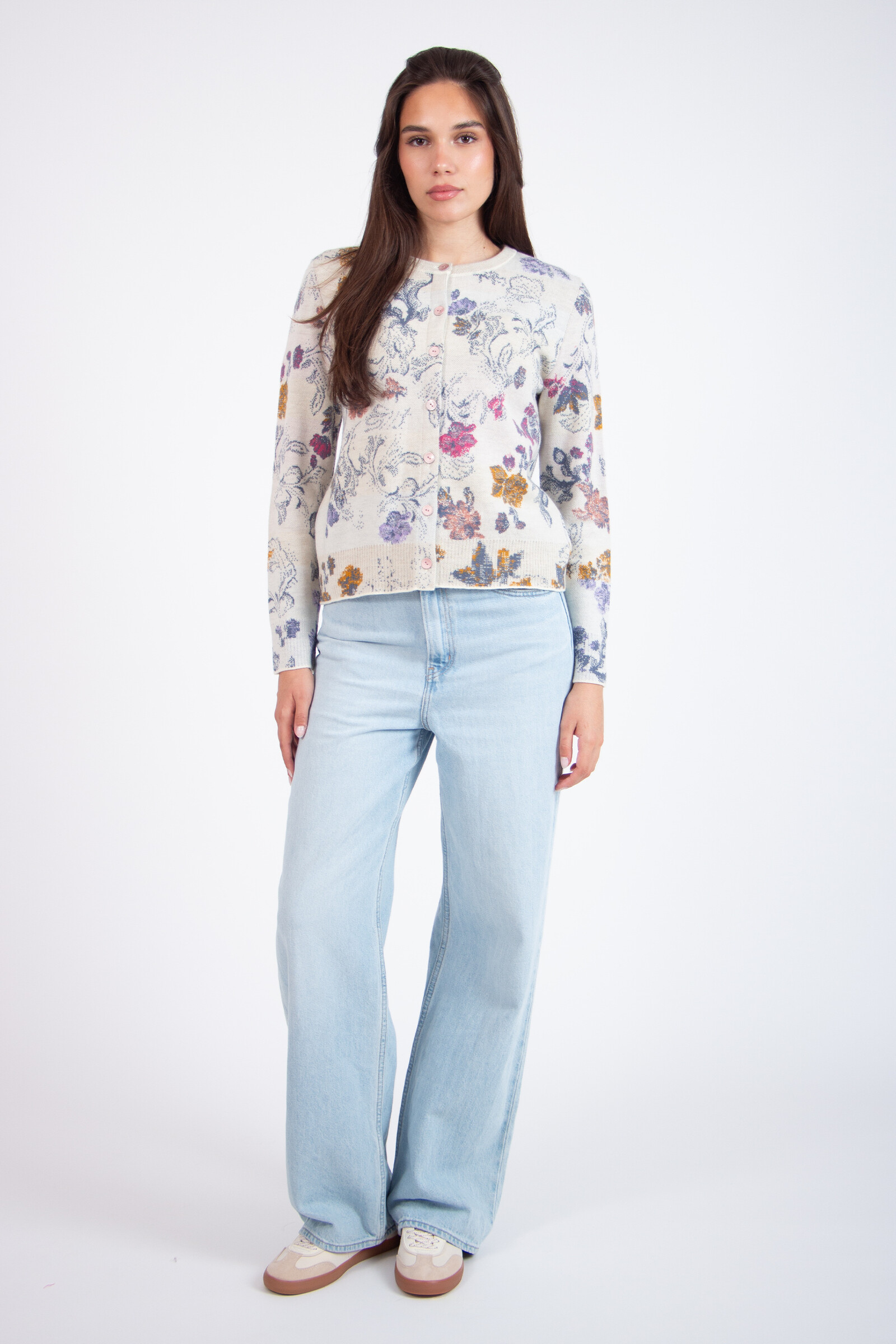 IVKO  Woman IVKO - Jacquard Cardigan Furnishing Florals Pattern Off-White | Romantisch IVKO Vest van Wol & Viscose