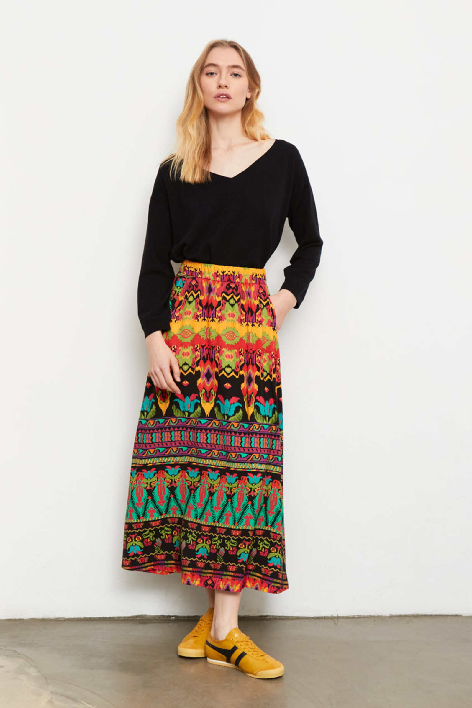 Aldo Martins  Cap Juluca A New Story Aldo Martins - Skirt Iris | Spectacular Skirt with Mediterranean Print