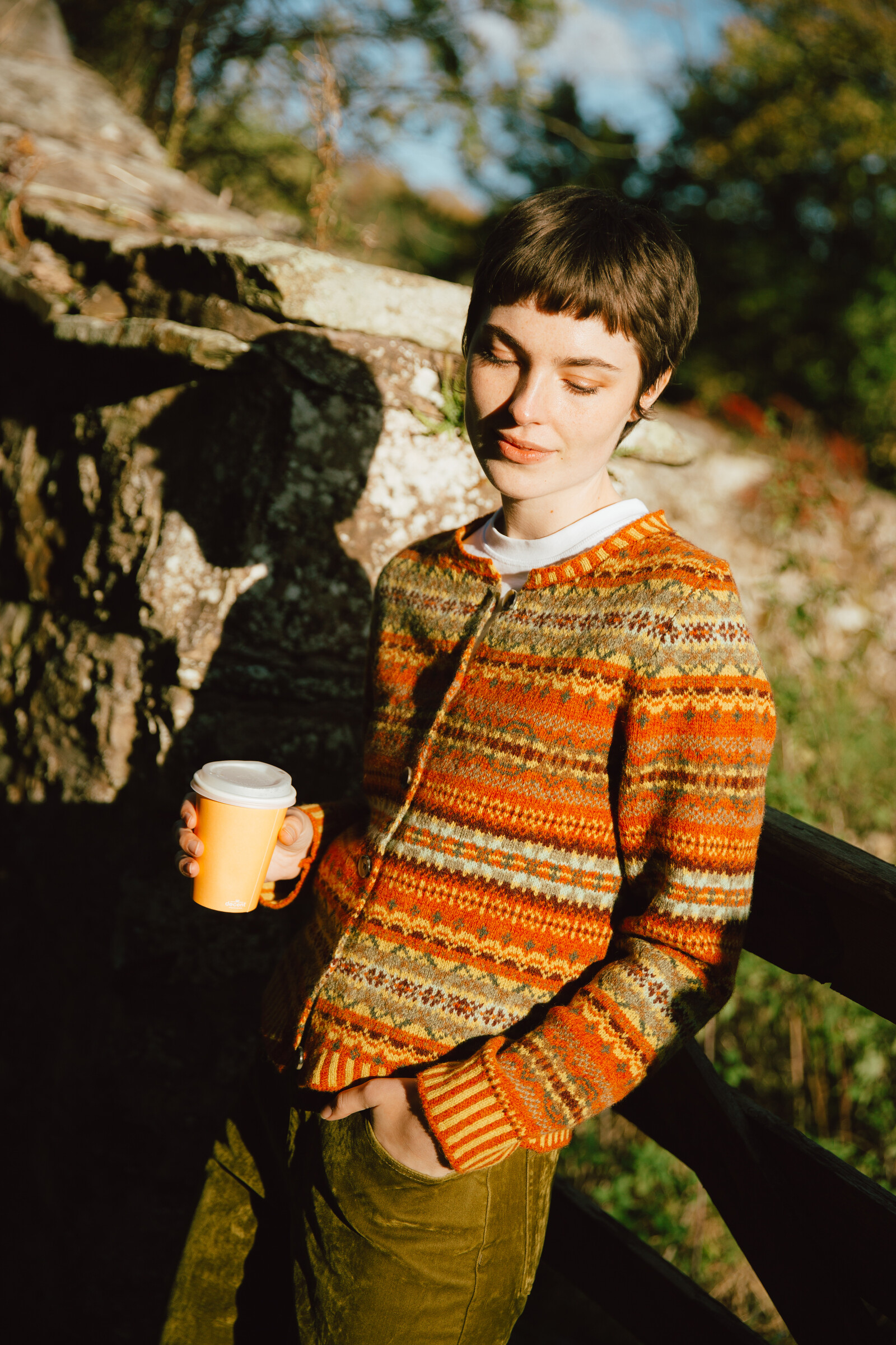 Eribé Eribé Westray Cardigan Banff | Orange Strickjacke aus 100% Shetlandwolle