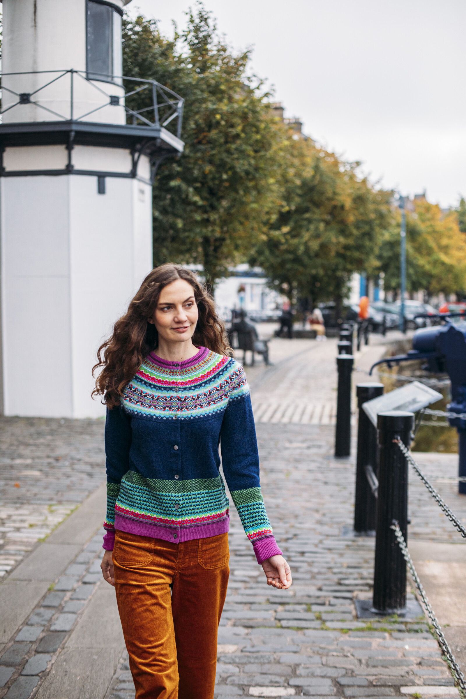 Eribé Eribé Alpine Cardigan Tango | Blaue Strickjacke aus 96% Weicher Merinowolle und 4% Angorawolle