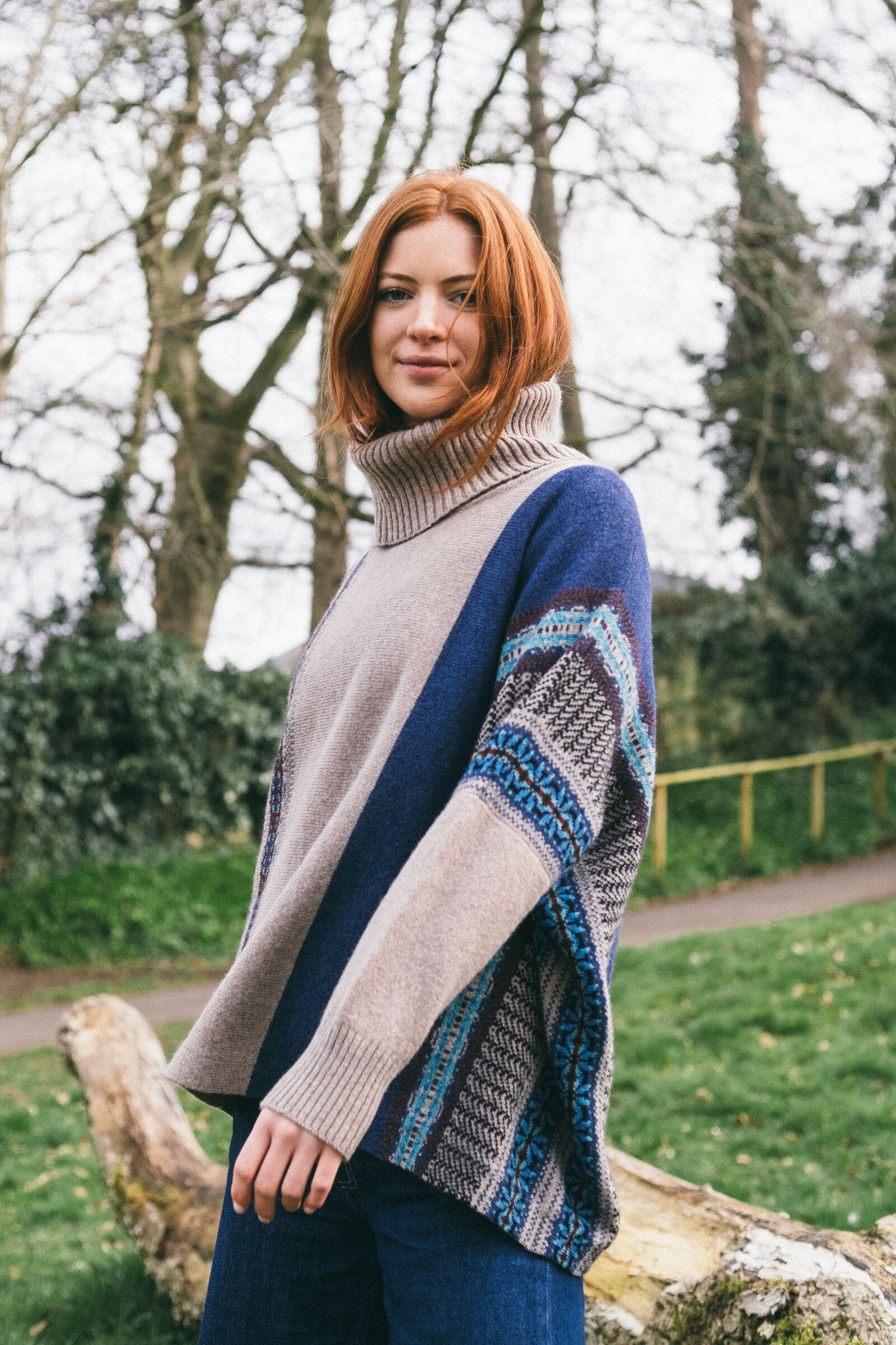 Eribé Eribé Montrose Cowl Sweater Oban Sky | Schottischer Pullover mit Besonderem Design