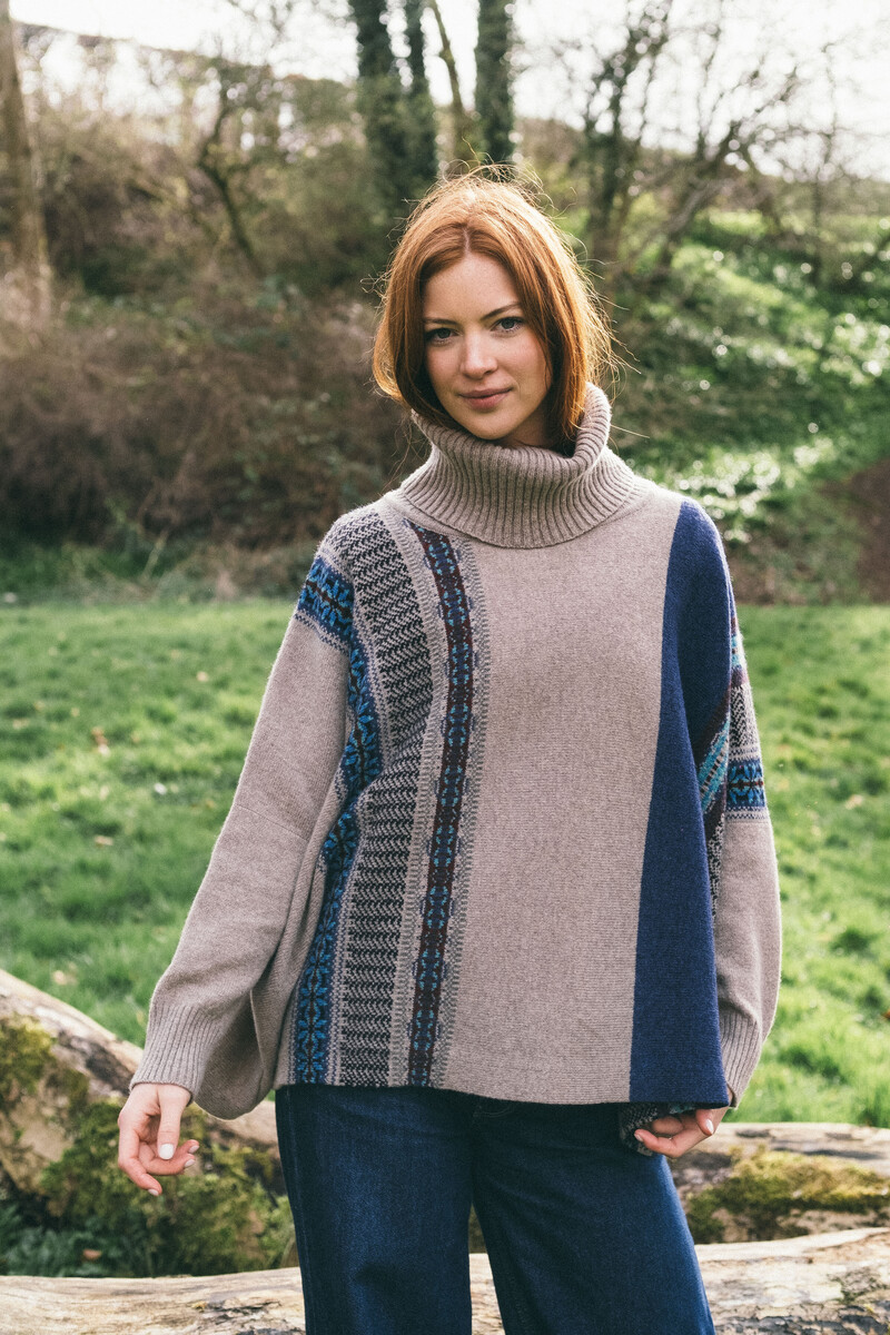 Eribé Montrose Cowl Sweater Oban Sky | Scottish Sweater with Special Design