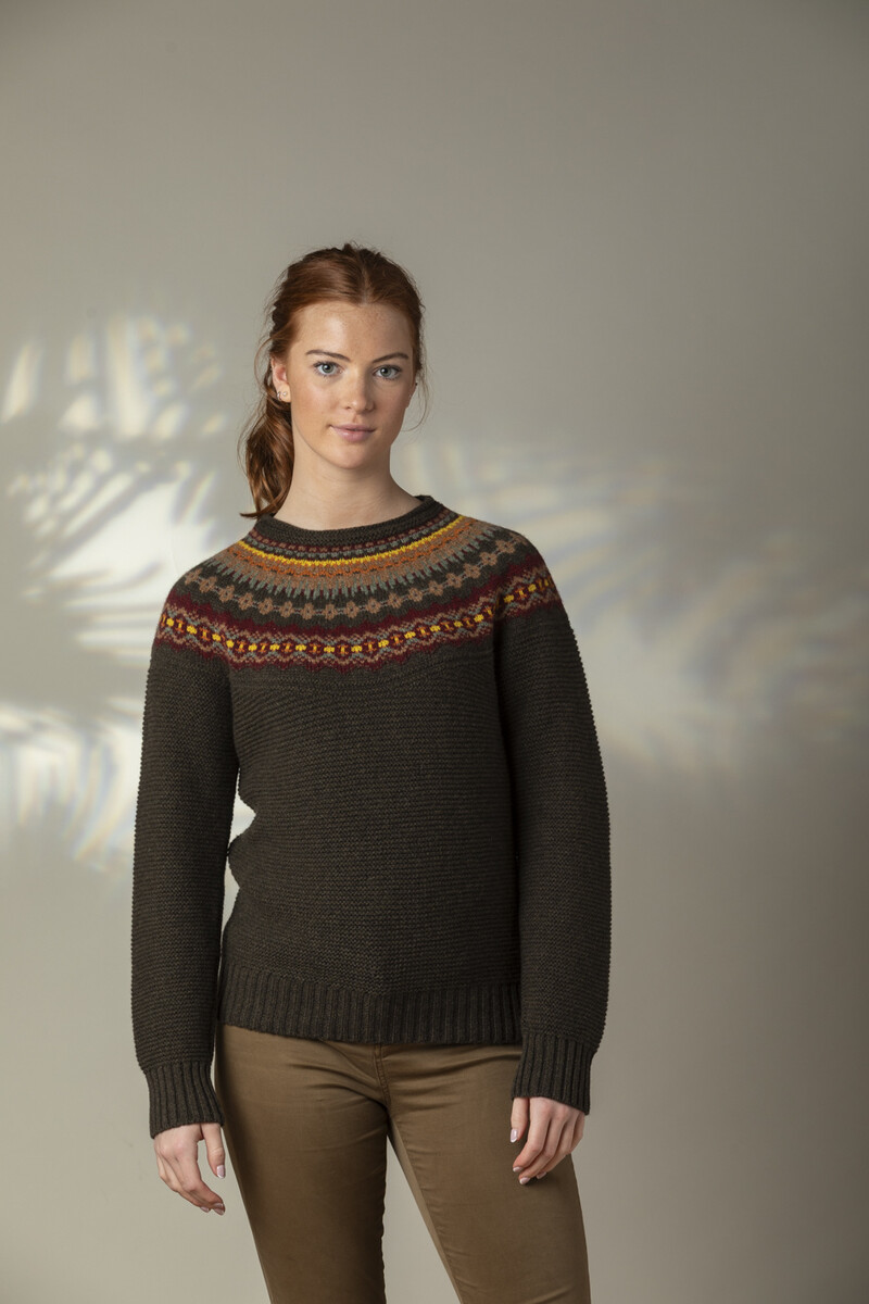 Eribé Stoneybrek Sweater Red Oak | Brown Sweater with Fairisle Pattern in Merino Wool