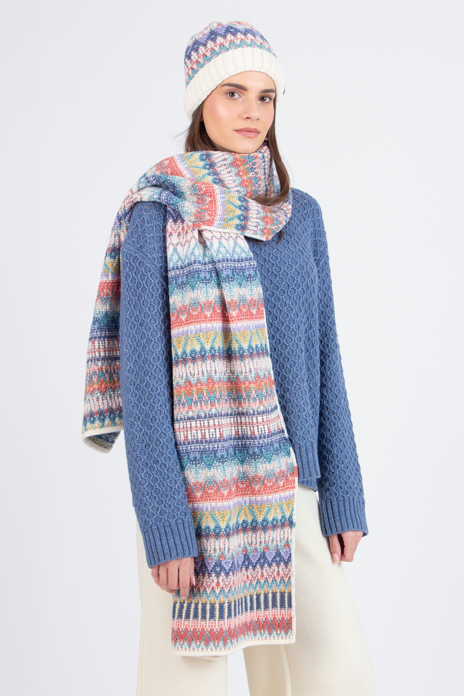 IVKO  Woman IVKO - Scarf Re-Dandy Pattern Off-White | Eleganter Cremeweißer Wollschal