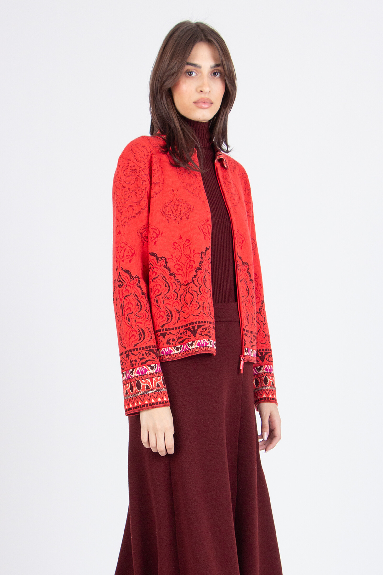 IVKO  Woman IVKO - Jacquard Jacket Ornament Pattern Coral | Außergewöhnlich Schöne IVKO Jacke aus 100% Wolle