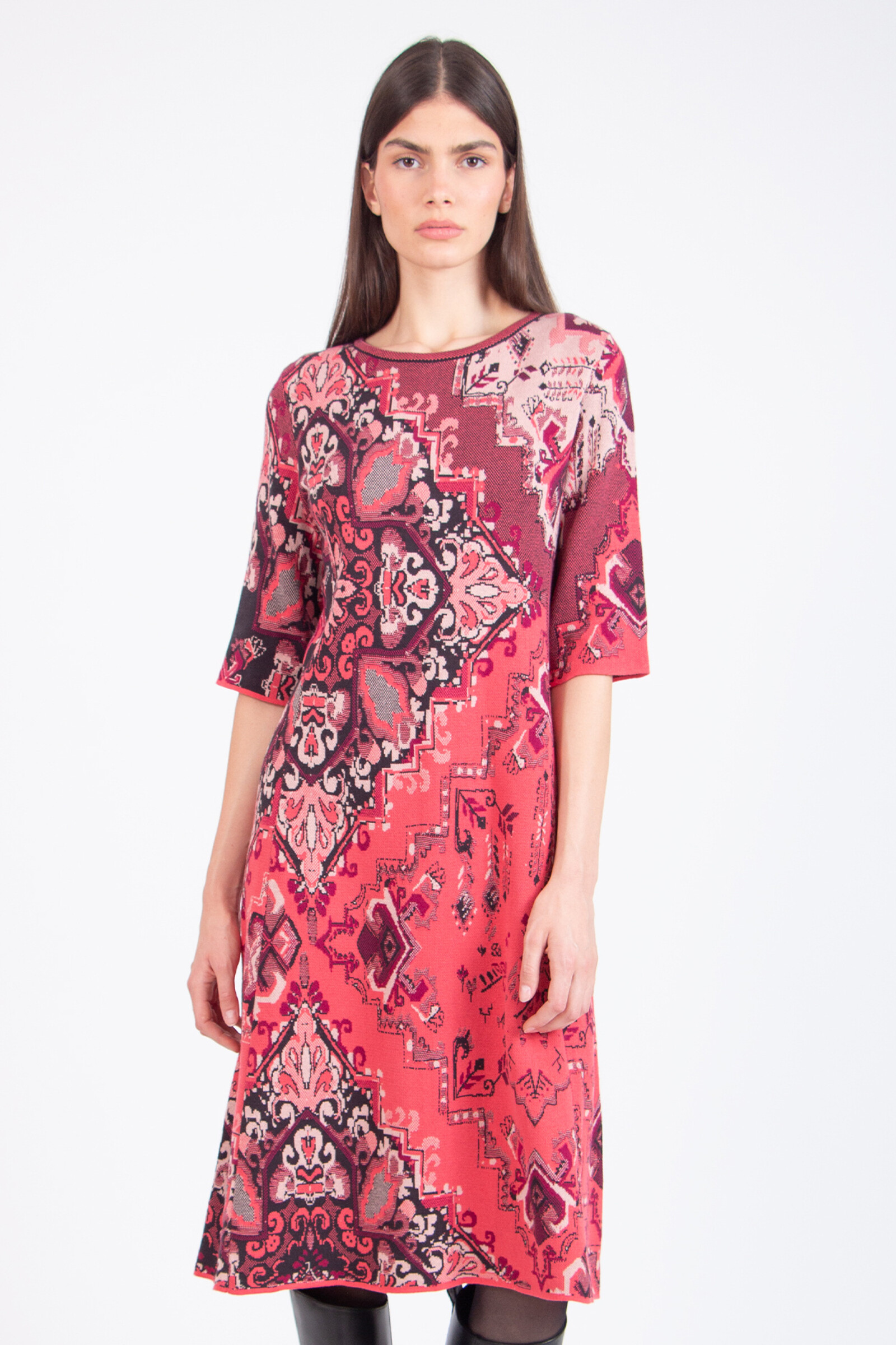 IVKO  Woman IVKO - Jacquard Dress Kilim Pattern Coral | Robe Femme en Coton Maille Rouge Corail avec Fermeture Éclair