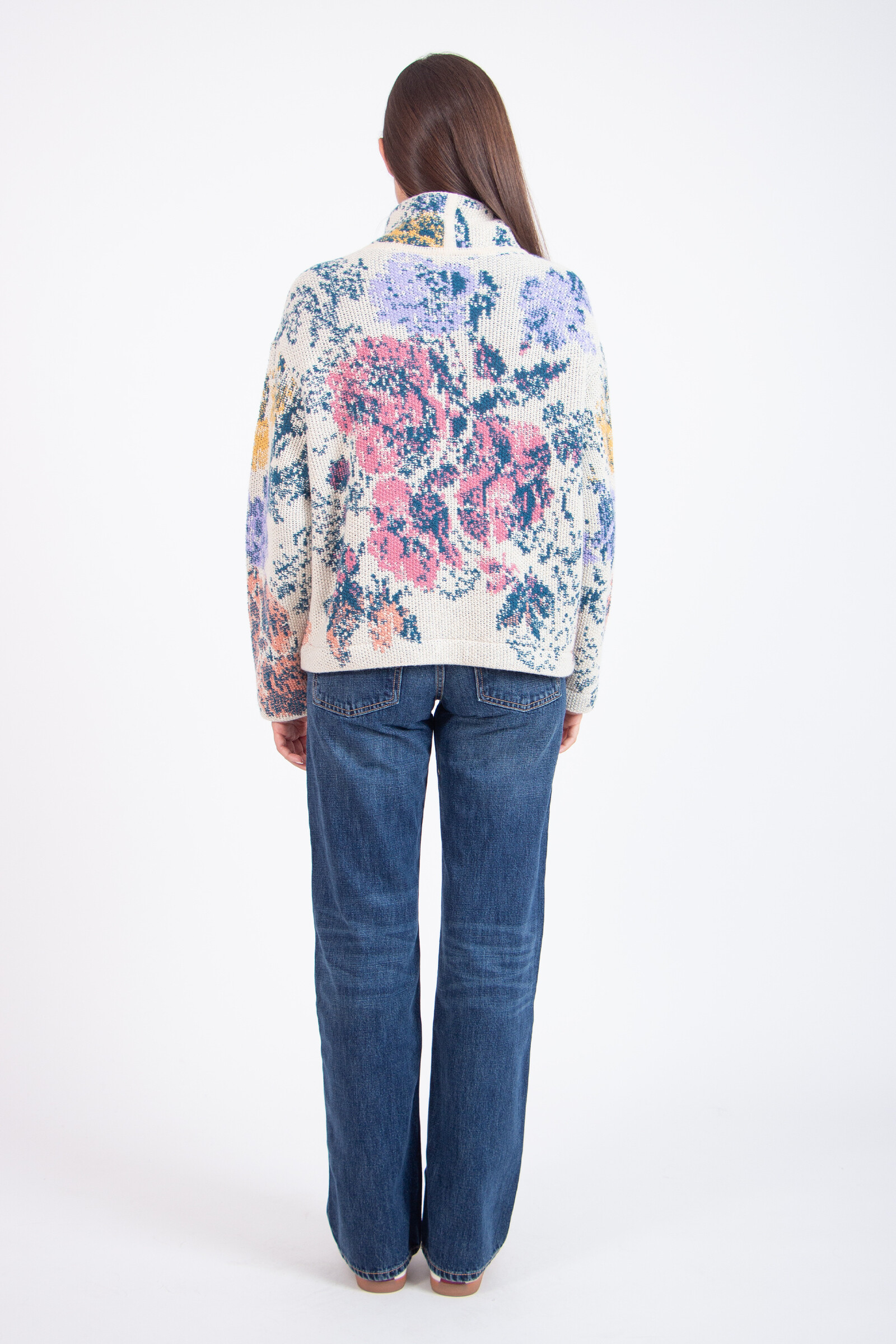 IVKO  Woman IVKO - Roll-Neck Jacket Furnishing Florals Pattern Off-White | Poëtisch IVKO Jasje Voor Bijzondere Momenten
