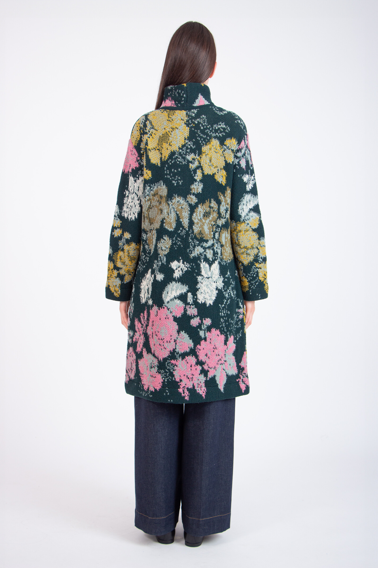 IVKO  Woman IVKO - Coat Furnishing Florals Pattern Forest | Artistieke IVKO Mantel van Zachte Wolmix met Florale Charme