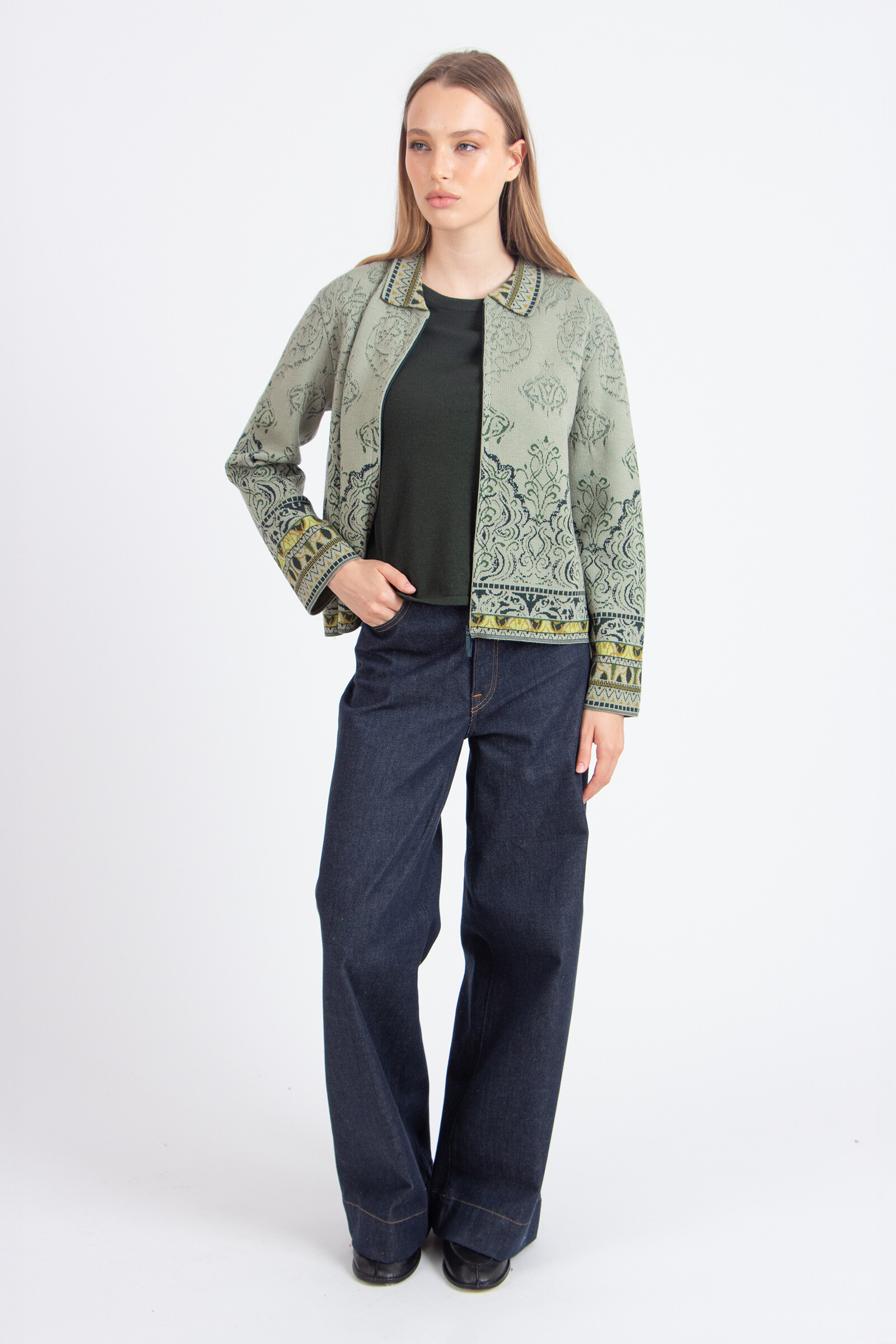 IVKO  Woman IVKO - Jacquard Jacket Ornament Pattern Salvia | Uitzonderlijk Mooi IVKO Jasje van 100% Wol