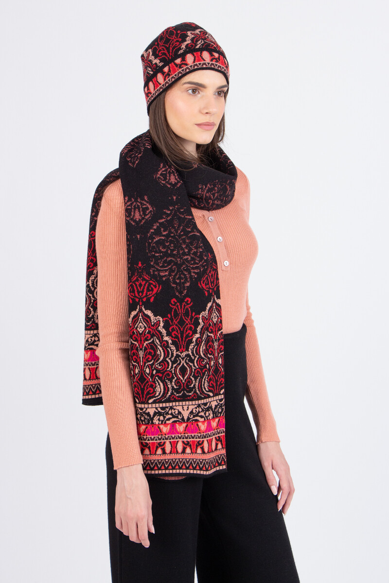 IVKO - Jacquard Scarf Ornament Pattern Chocolate Black | Dunkelbrauner IVKO Schal aus 100% Wolle