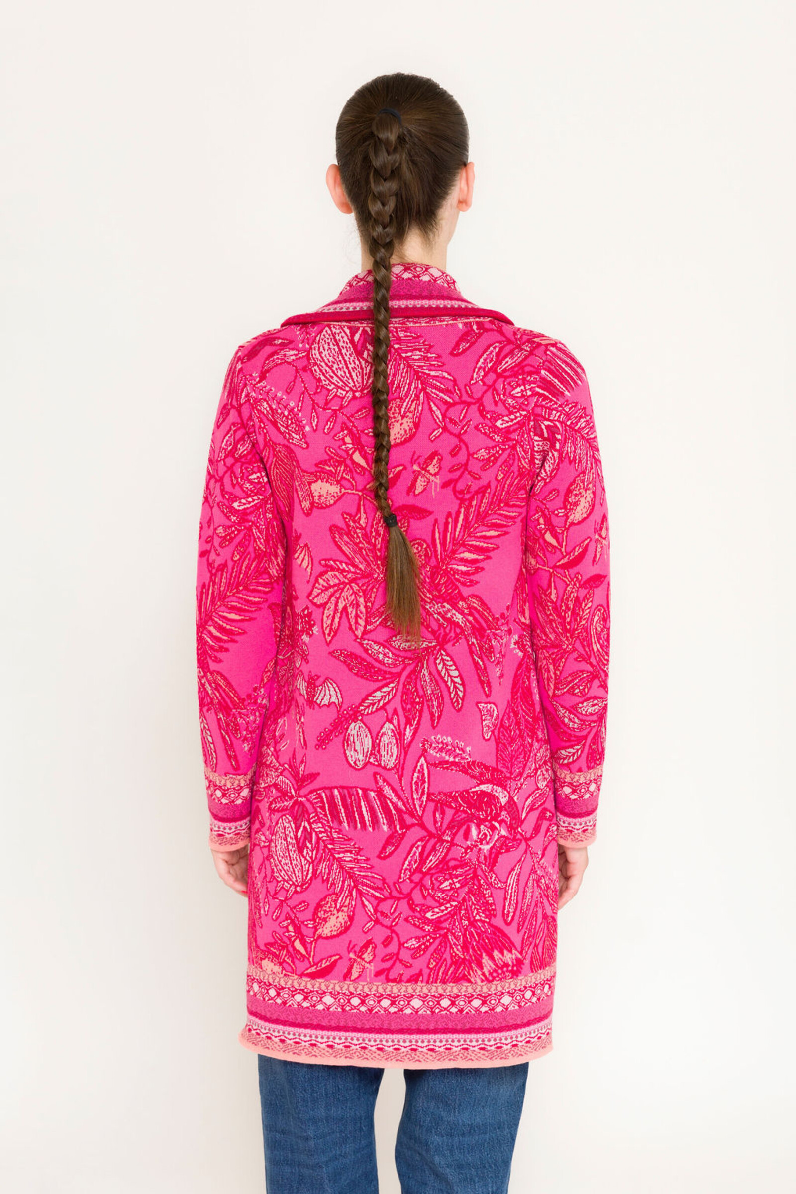 KOOI Knitwear KOOI Knitwear - Cardigan Mey Pink | Auffällige KOOI Strickjacke aus 50% Extrafeine Merinowolle und 50% Bio-Baumwolle