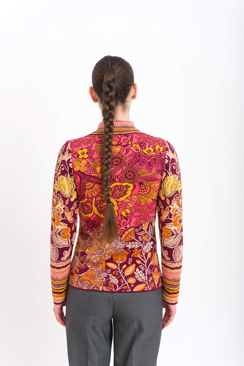 KOOI Knitwear - Cardigan Nia Burgundy | Gilet KOOI Artistique en 100% Coton Biologique