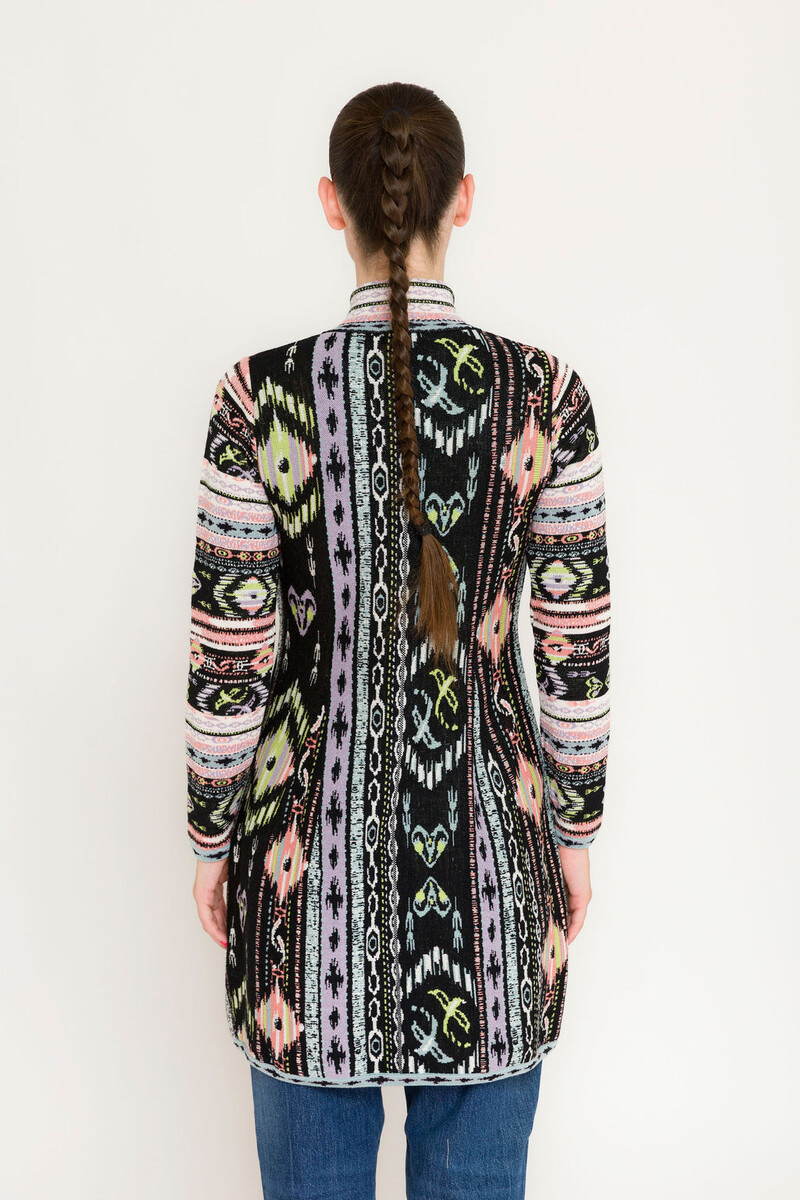 KOOI Knitwear - Cardigan Vina Black | Elegant KOOI Vest van 50% Extrafijne Merinowol en 50% Biologisch Katoen