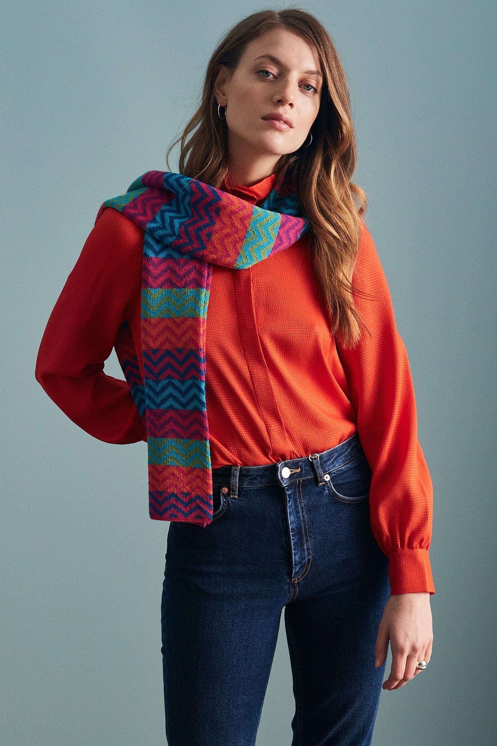 MANUELA BEDFORD MANUELA BEDFORD Zigzag Scarf Pink | Vrolijke Sjaal van 100% Peruaanse Alpacawol