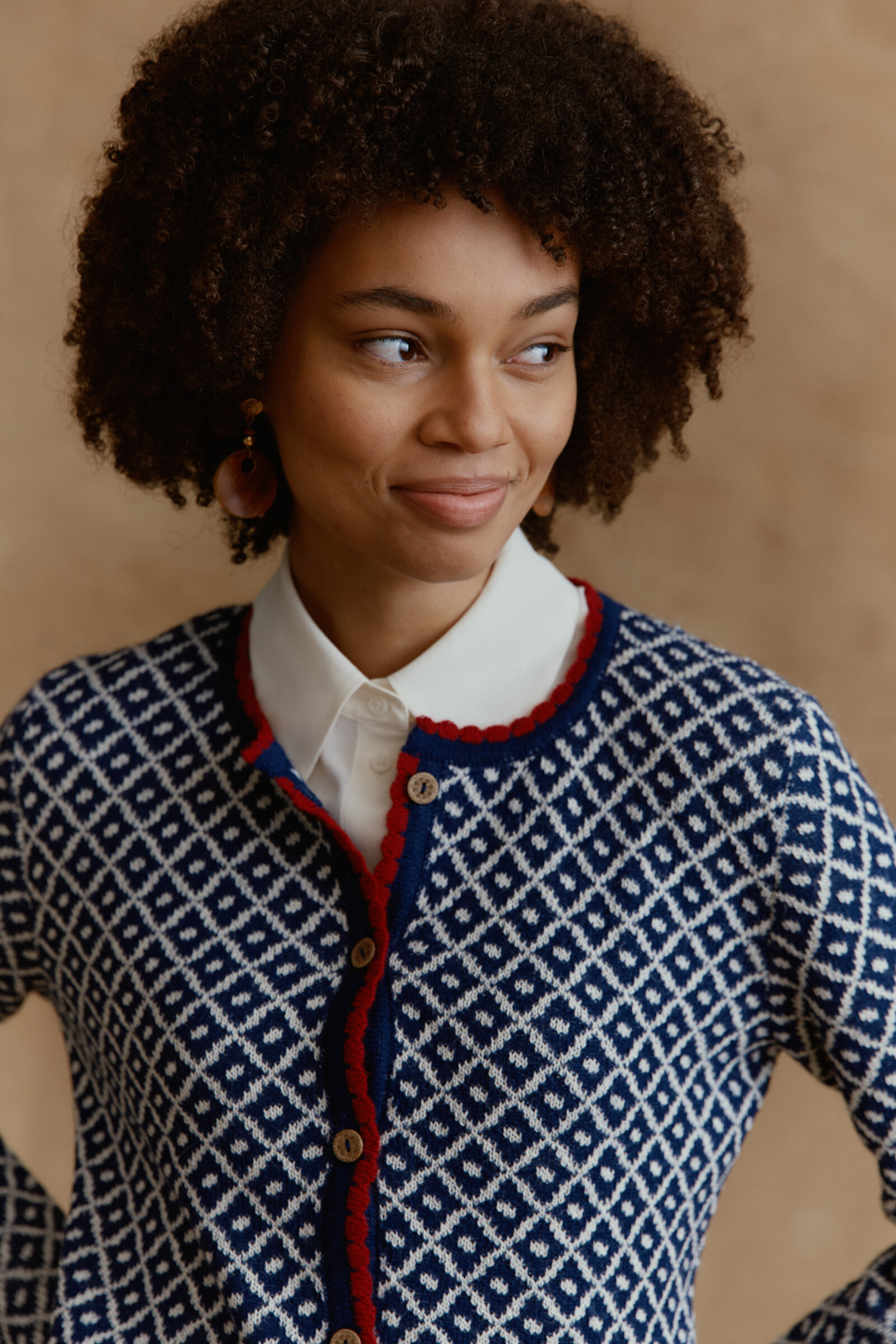 MANUELA BEDFORD MANUELA BEDFORD Aura Cardigan Navy | Tijdloos Blauw Vest van 100% Peruaanse Alpacawol