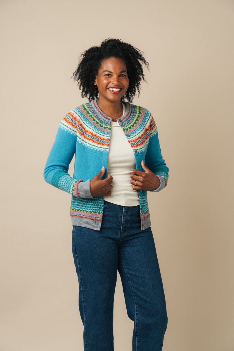 Eribé Alpine Cardigan Aqua | Bright Blue Cardigan of 96% Soft Merino Wool and 4% Angora Wool