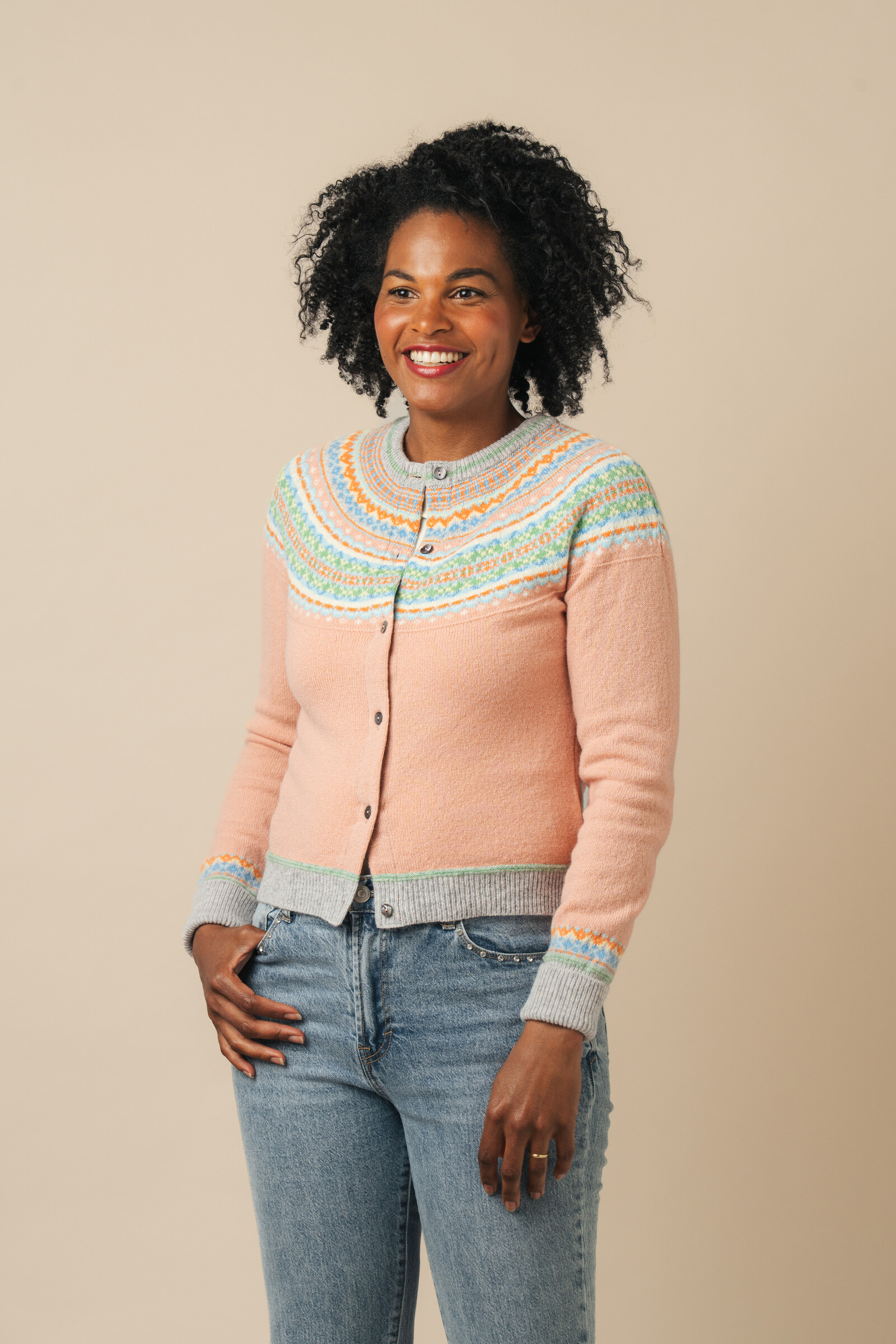 Eribé Eribé Alpine Short Cardigan Honeysuckle | Gilet Couleur Pêche Femme 100% Laine Mérinos