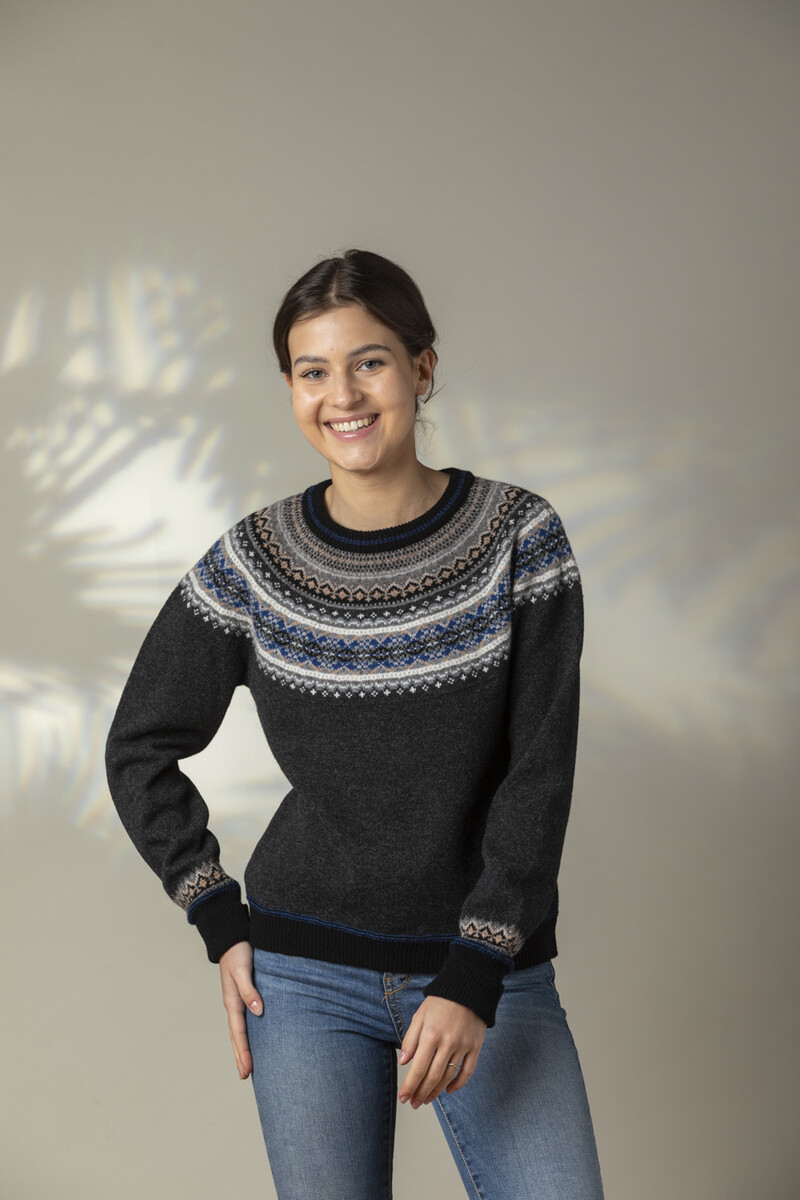 Eribé Alpine Short Sweater Pegasus |  Warme en Zachte Trui in Grijstinten