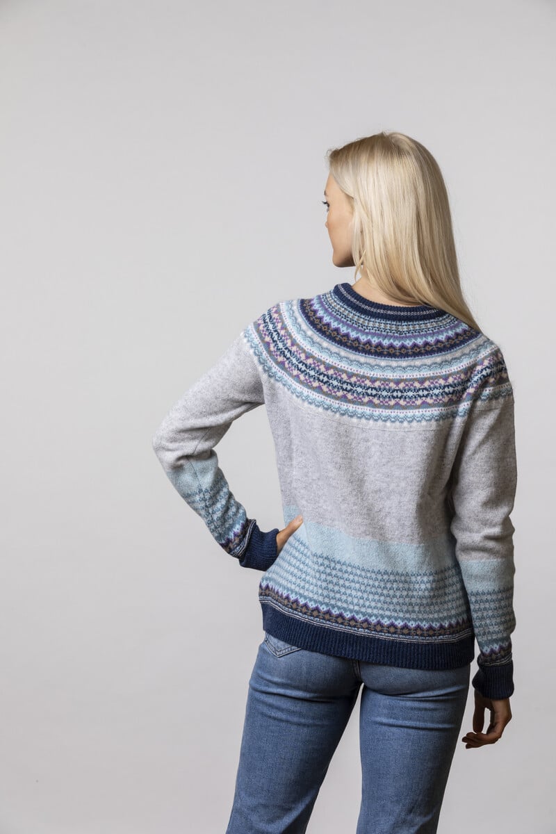 Eribé Alpine Sweater Arctic |  Warmer und Weicher Pullover in Grautönen