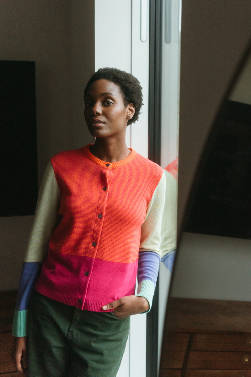Eribé Melrose Tweed Cardigan Fraser |  Vibrant Cardigan 100% Extra Fine Merino Wool
