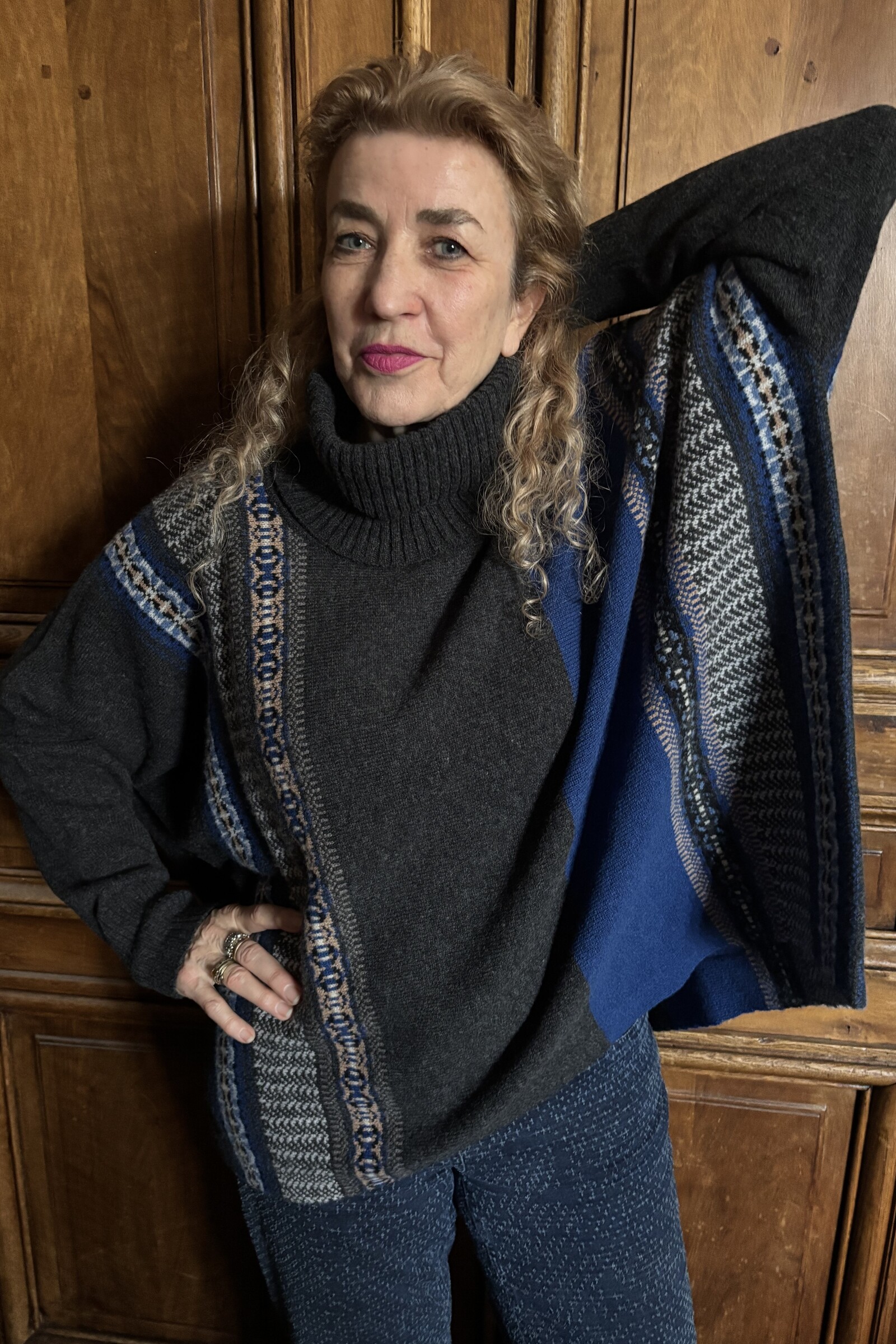 Eribé Eribé Montrose Cowl Sweater Hermes | Schottischer Pullover mit Besonderem Design