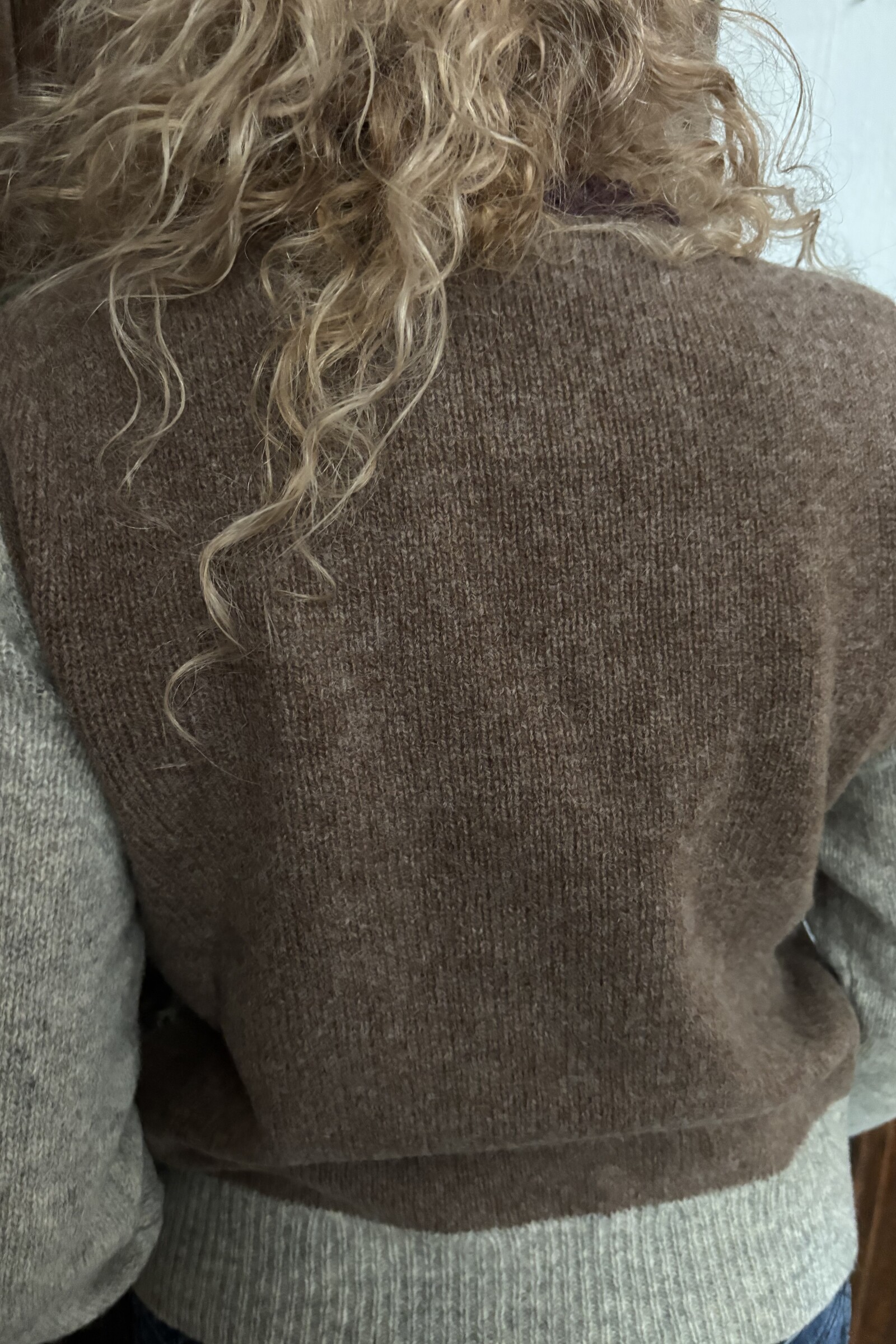 Eribé Eribé Westray Block Sweater Glencoe | Trui met Colour Blocking en Fair Isle Patroon