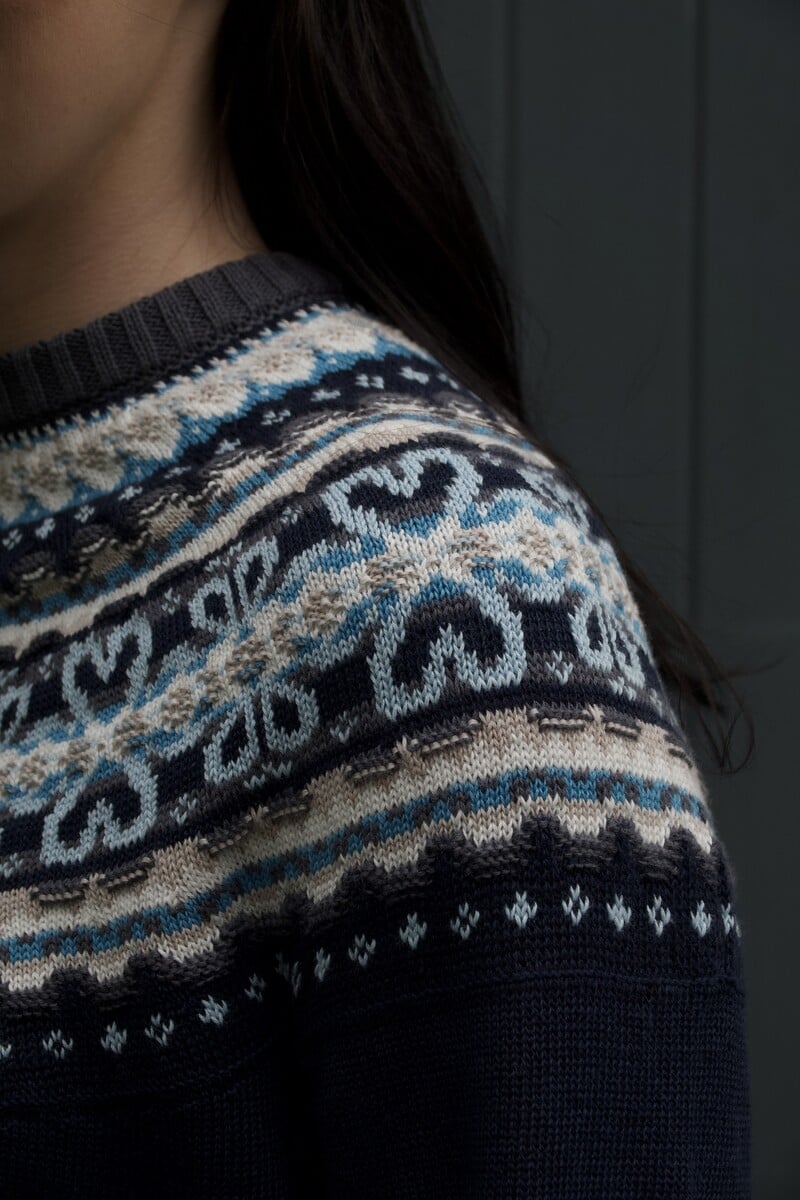 Eribé Evie Crew Neck Sweater Marina |  Blauwe Trui van 53% Linnen en 47% Biologisch Katoen