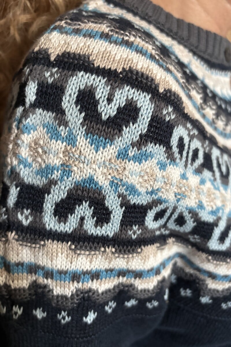 Eribé Evie Crew Neck Cardigan Marina |  Blauw Vest van 53% Linnen en 47% Biologisch Katoen