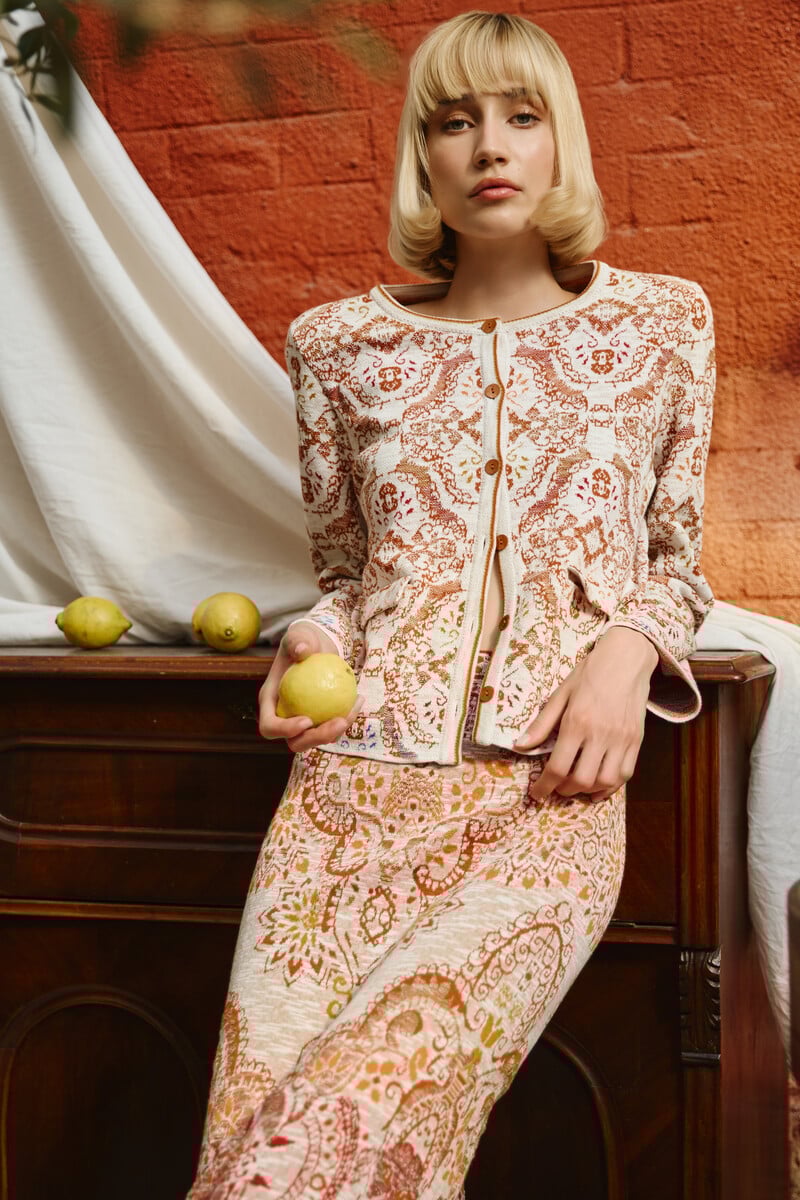 IVKO - Long Skirt Ornament Pattern White Coffee | Zomerse Midirok met Elastische Taille