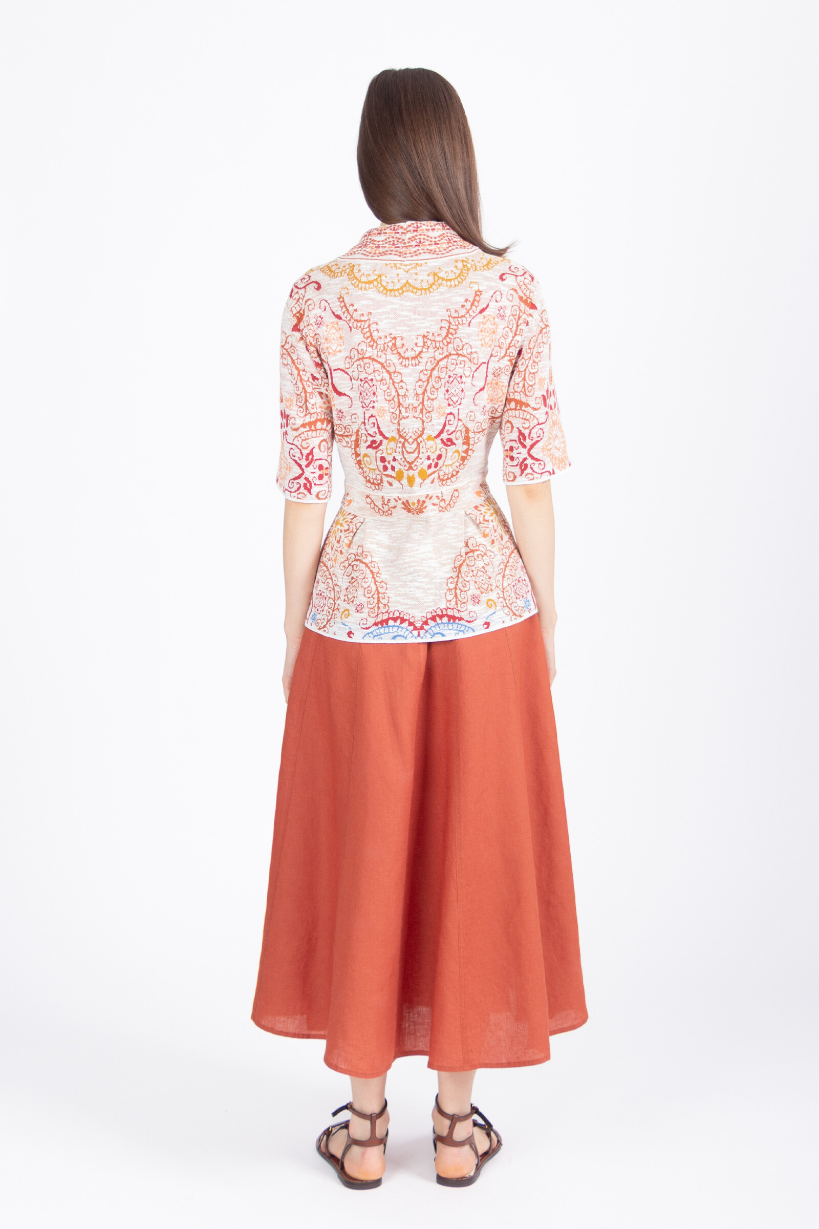 IVKO  Woman IVKO - Cardigan V-Neck Ornament Pattern White Coffee | Crèmebeige Vest van Katoen