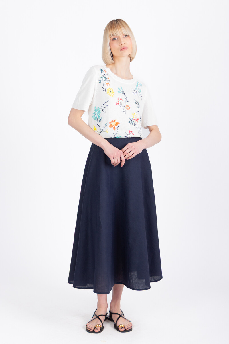 IVKO - Pullover with Embroidery Floral Pattern White | Wit Zomers Shirt met Kleurrijke Geborduurde Bloemen